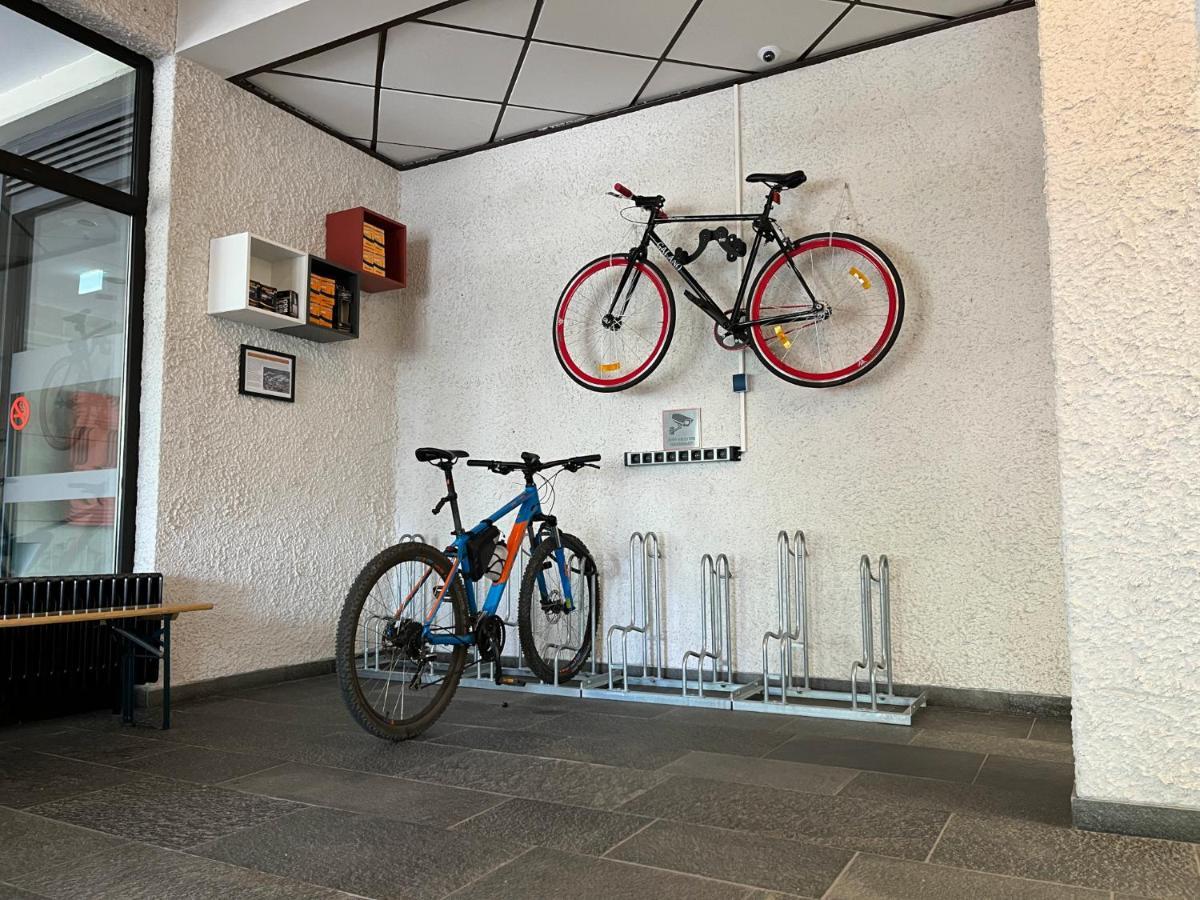 קורבאך Hotel Touric מראה חיצוני תמונה