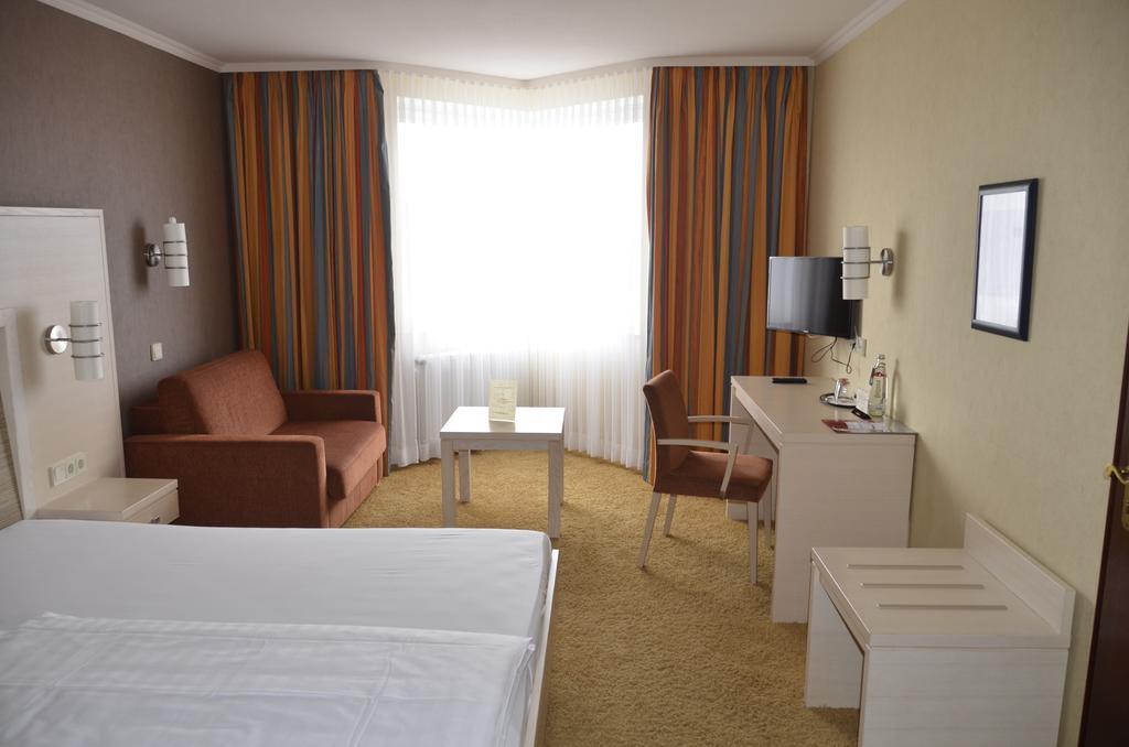 קורבאך Hotel Touric מראה חיצוני תמונה
