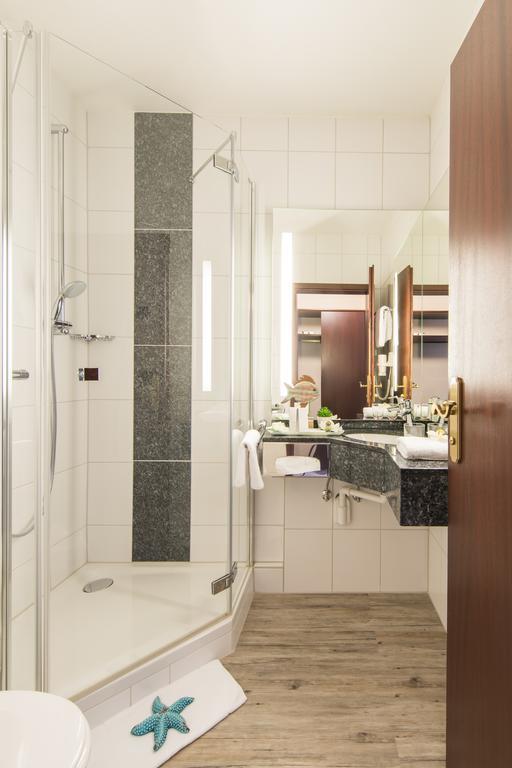 קורבאך Hotel Touric מראה חיצוני תמונה
