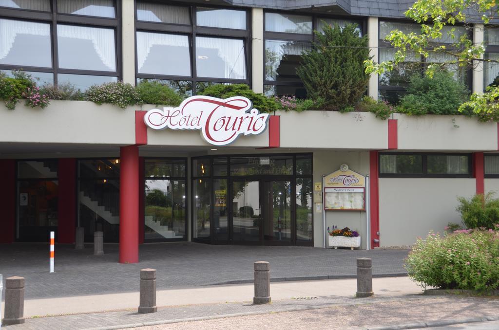 קורבאך Hotel Touric מראה חיצוני תמונה